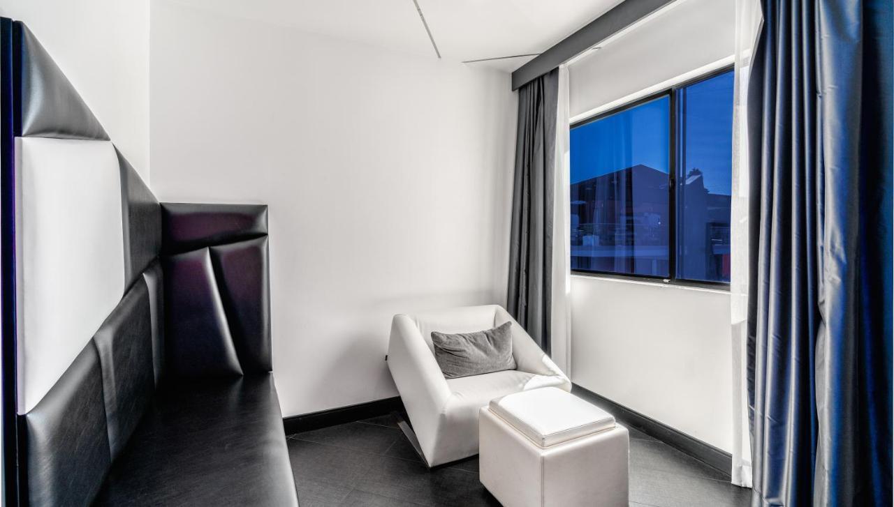 The Moment Hotel 3*